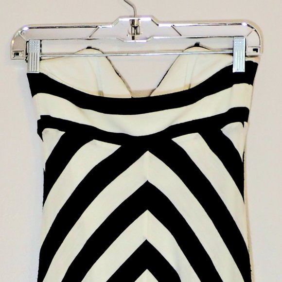 Betsey Johnson Vintage Maxi dress 🖤 - Picture 10 of 11